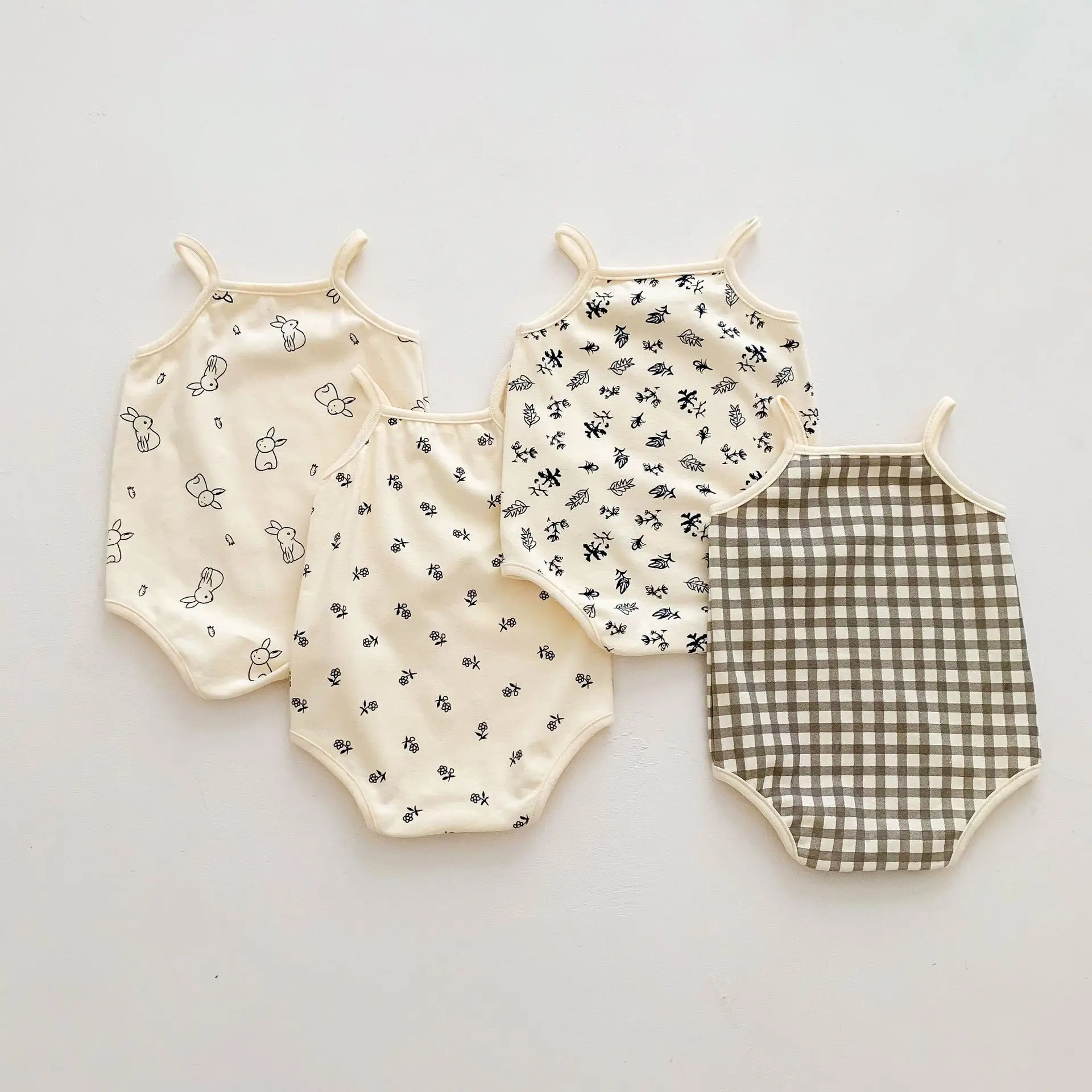 

Baby Boys 0-2Y Baby Clothes Girl Cotton Spaghetti Strap Romper Checkered Breathable Triangular Bodysuit for Newborns Daily Wear