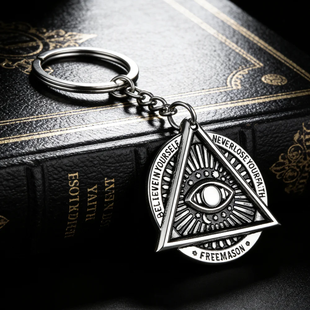 Llavero Gótico Color Plata con Ojo que Todo lo Ve para Hombre, Colgante Retro Ojo de la Providencia Illuminati, Joyería Ojo de Dios