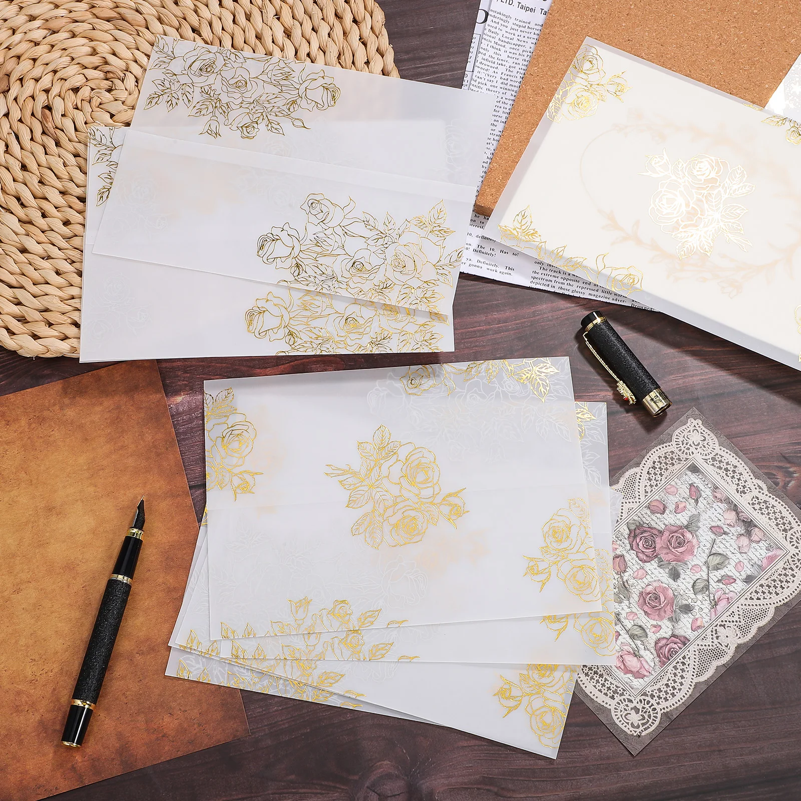 

50 pcs Wedding Invitation Envelopes Unique Floral Design Sturdy Paper Material Versatile Transparent Jackets Wraps