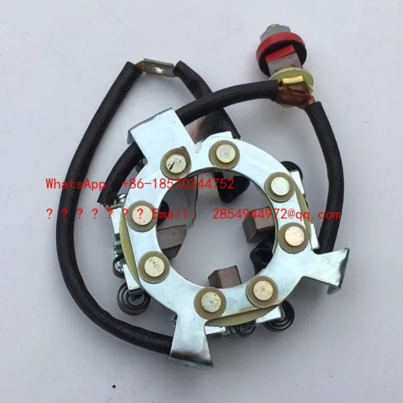 

L 2026 12000 Подъемная угольная щетка 13500 Электрическая лебедка Щетка Крышка двигателя лебедки