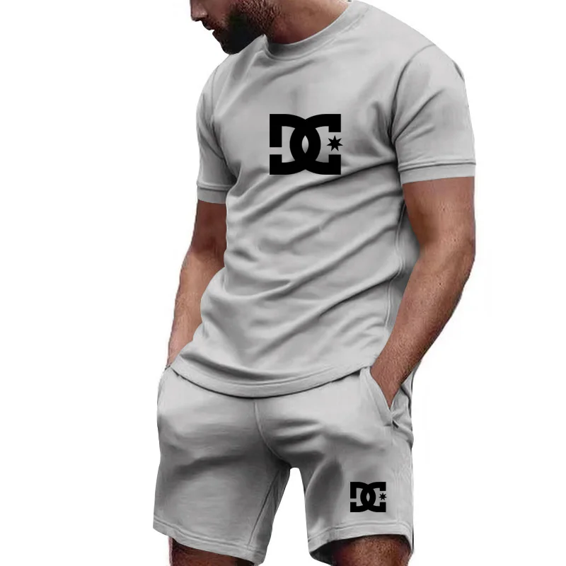 

2026 Men's Summer Printed Casual Loose T-Shirt Short-Sleeve Quick-Drying Fashionable Top with Shorts Two-Piece Set