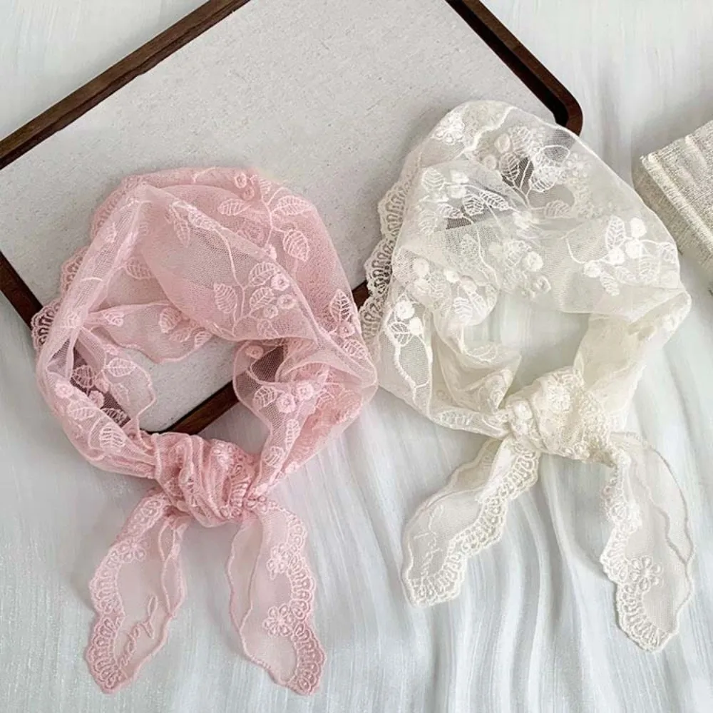 

Breathable Lace Triangle Scarf Sunscreen Wraps Ramie Head Scarf Polyester Pastoral Style Thin Embroidered Flowers Headband