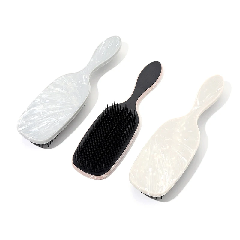 A New Massage Comb With Egg And Marble Unknotted Home Hair Conditioner Is Selling Across Amazon