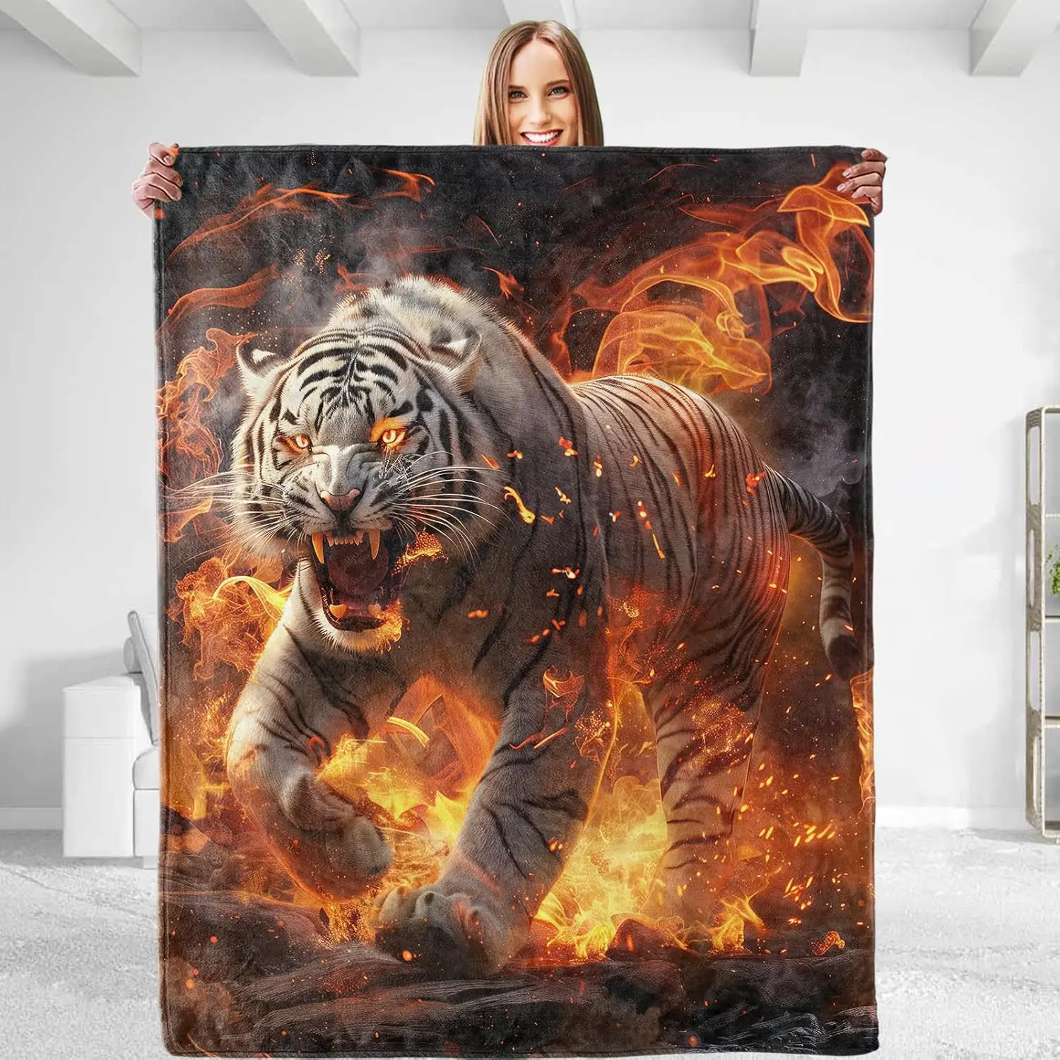

Angry Tiger Blanket - Soft Plush Flannel, Comfy&Lightweight for All Seasons, Warm and Fuzzy, Anti-Pilling Throw Blanket for Couc