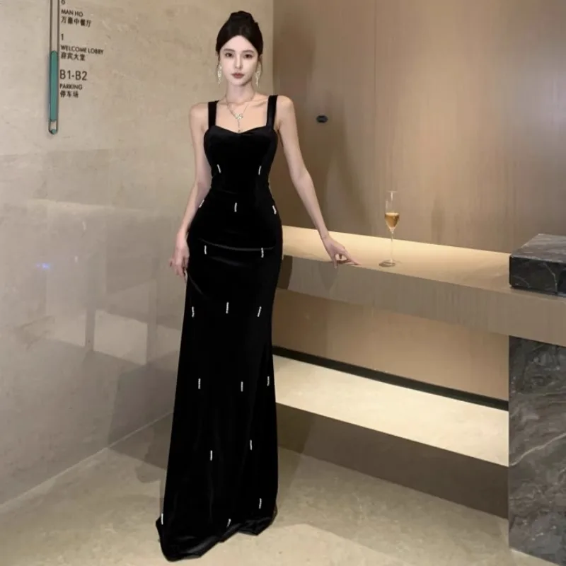 

High-Grade Black Dress French Style Temperament Socialite Sling Dress Black Velvet Banquet Formal Long Dress Women's Summer
