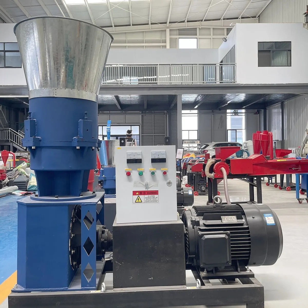 AIROW 600kg/h Animal Feed Pellet Machine in Nigeria High Output Livestock Feed Processing Machines for Cattle Poultry