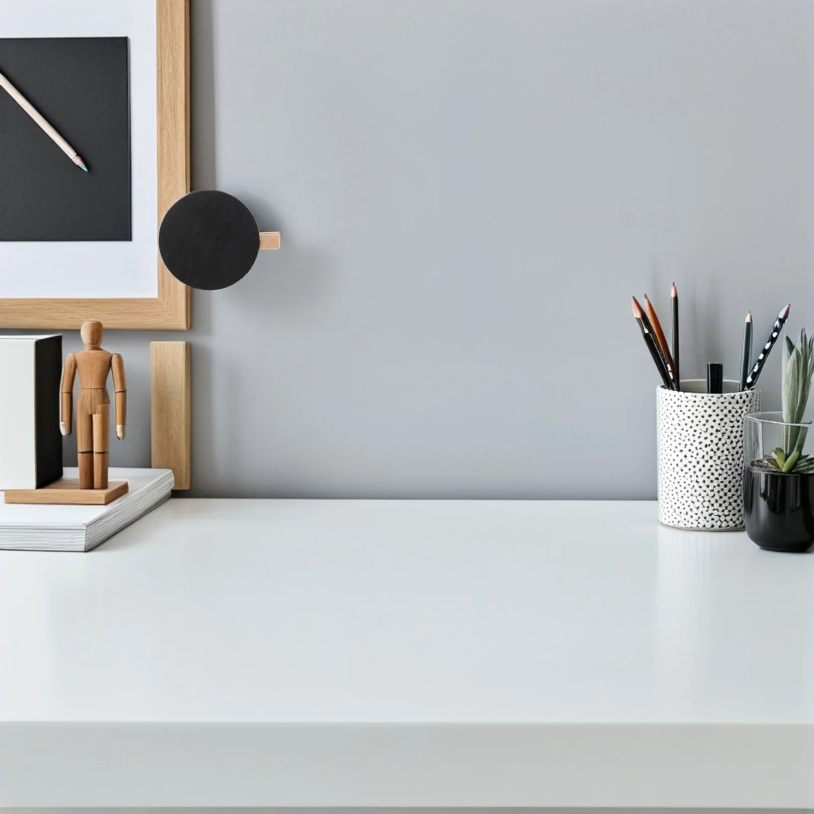 

50Pcs Wooden Mini Chalkboard Clip Signs Blackboard Note Holders Rotatable Clip for Memo Messages Kitchen Living Room Office