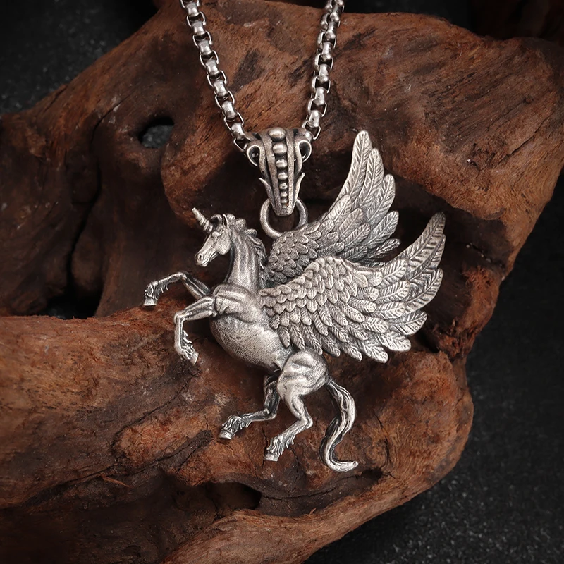 Retro Greek Mythology Pegasus Wings Unicorn Pendant Necklace Punk Trendy Jewelry Gift for Men and Women