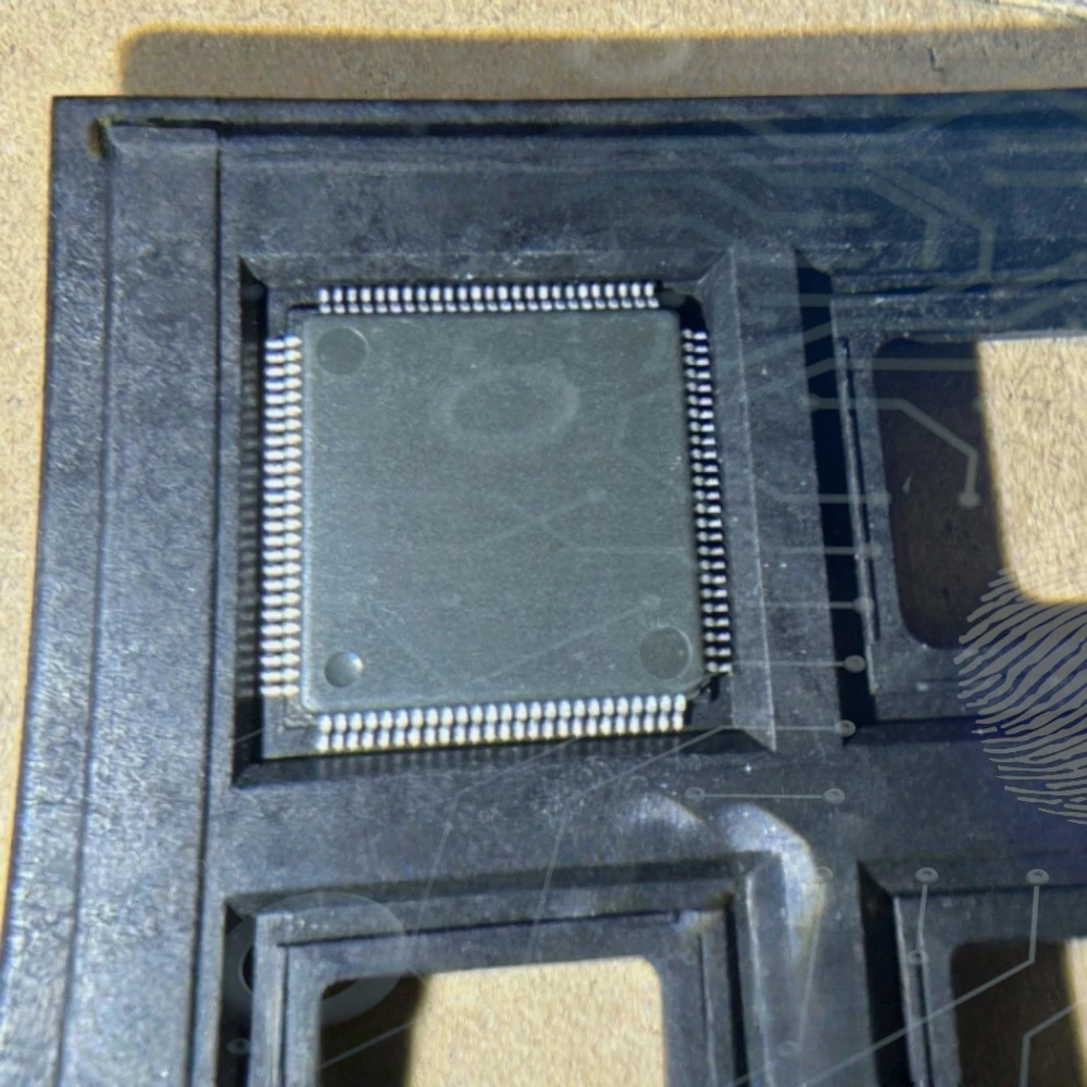 1-10PCS ATA6842C ATA6842C-PLQW 990-9377.1D 990-9377.1 ATSAMD21G18A-AU ATSAMD21 30578 H