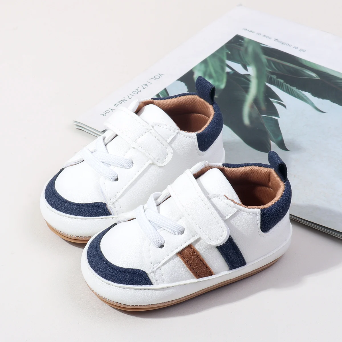 Spring And Autumn Baby Toddler Shoes Soft Breathable Microfiber Leather Infant Sneakers 0-18M Flat Walker Shoes