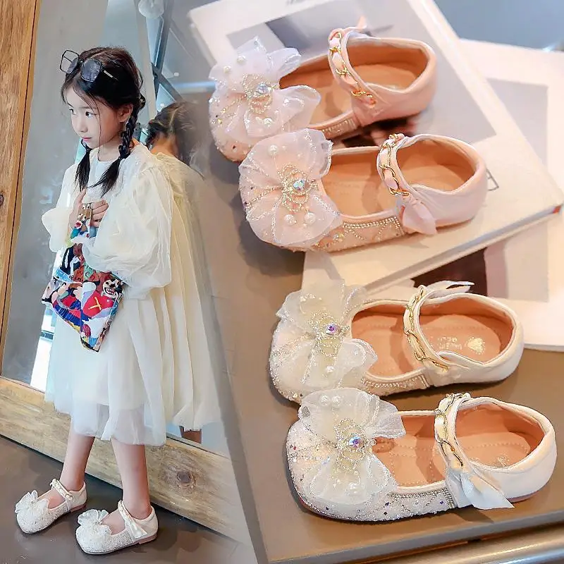 Girls' Glass Shoes 2024 Spring and Autumn New All-matching Diamond Bow Princess Korean Version of Small Shoes for Children