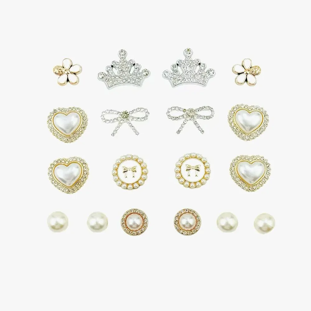 18PCS Fashion Shoe Charms Set Accessories for Sandals Clogs Shoe Buckle Crown Bow Diamond Pearl Flower DIY Shoe Decorations Gift