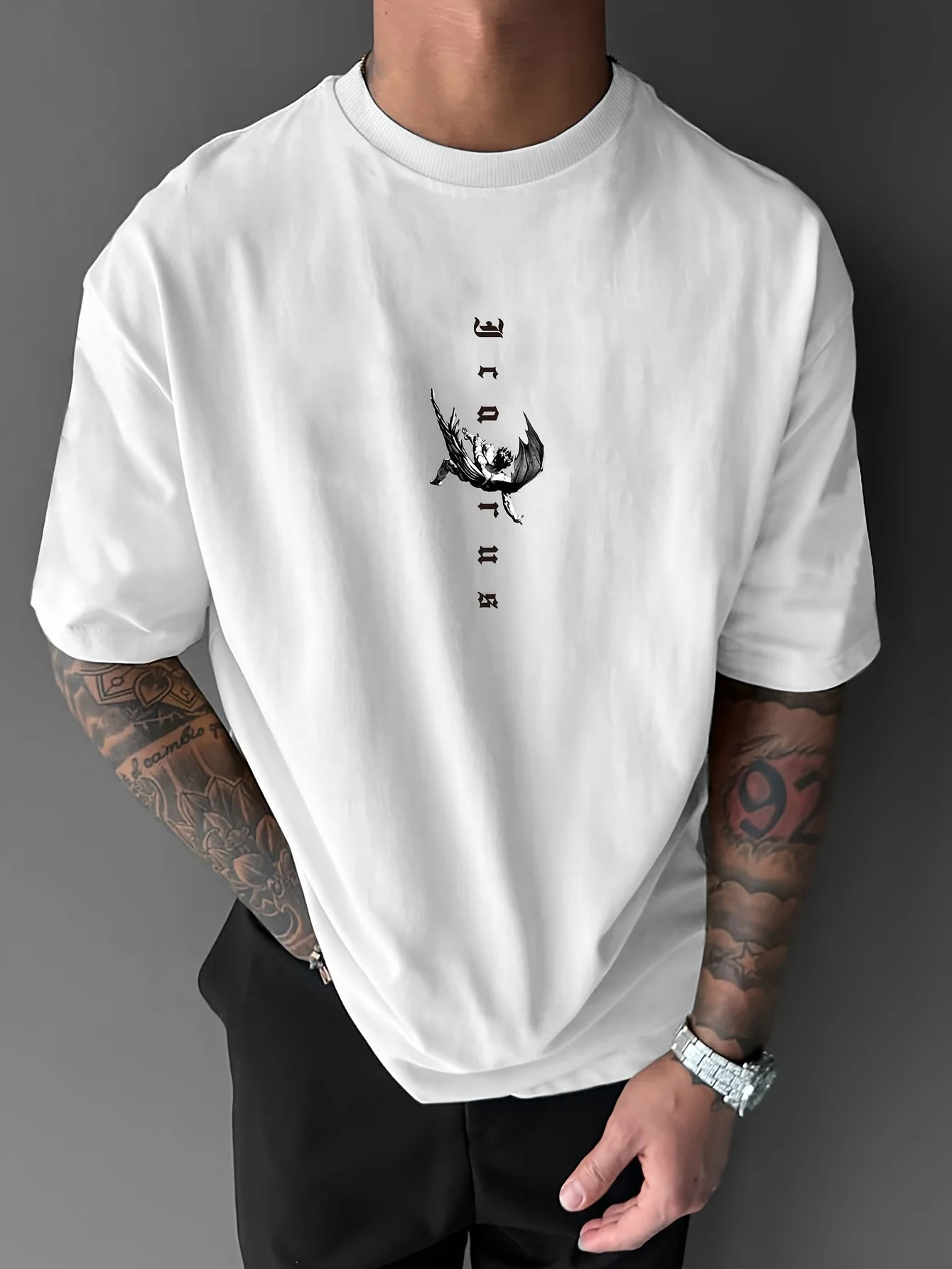 Men's Loose Fit Icarus Fall Graphic Tee with A Round Neck Tee and Art Wing Design Personality Casual Perfect for Summer Casual