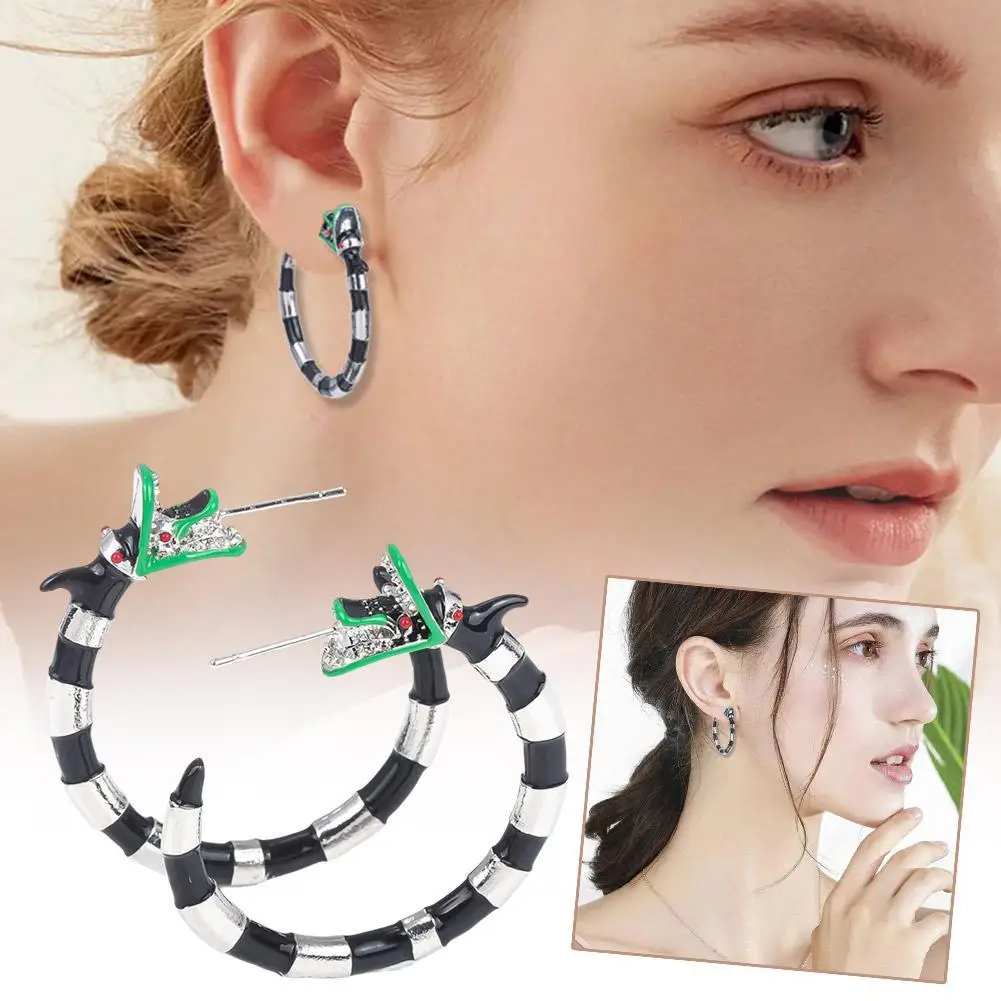 1 Pair Unique Gothic Style Cool Drop Dragon Earrings Personality Fashion Exquisite Craftsmanship Jewelry Accessories