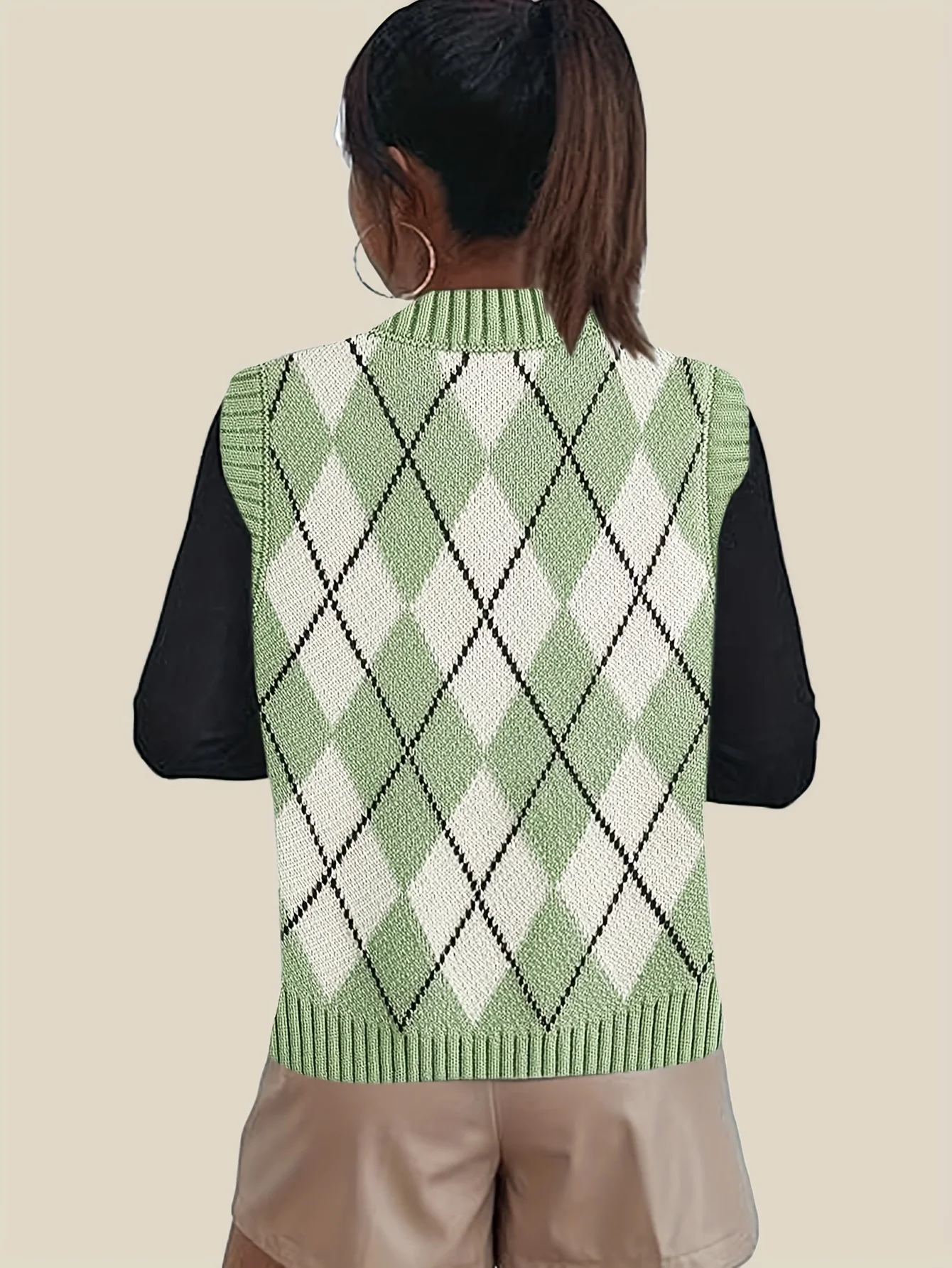 1 piece of 2024 spring and summer new green diamond waistcoat can be worn straight to the outside