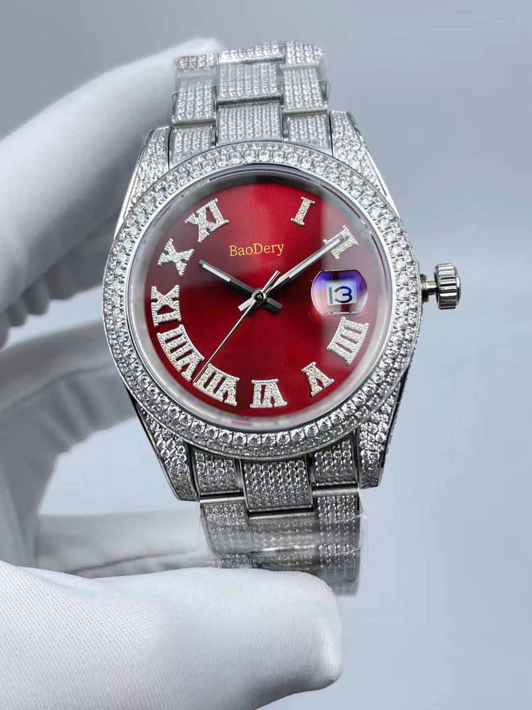 

41mmDiamond Mens Watch Dial with Roman Diamond Surface, Waterproof, Calendar Window, and Mechanical Movement