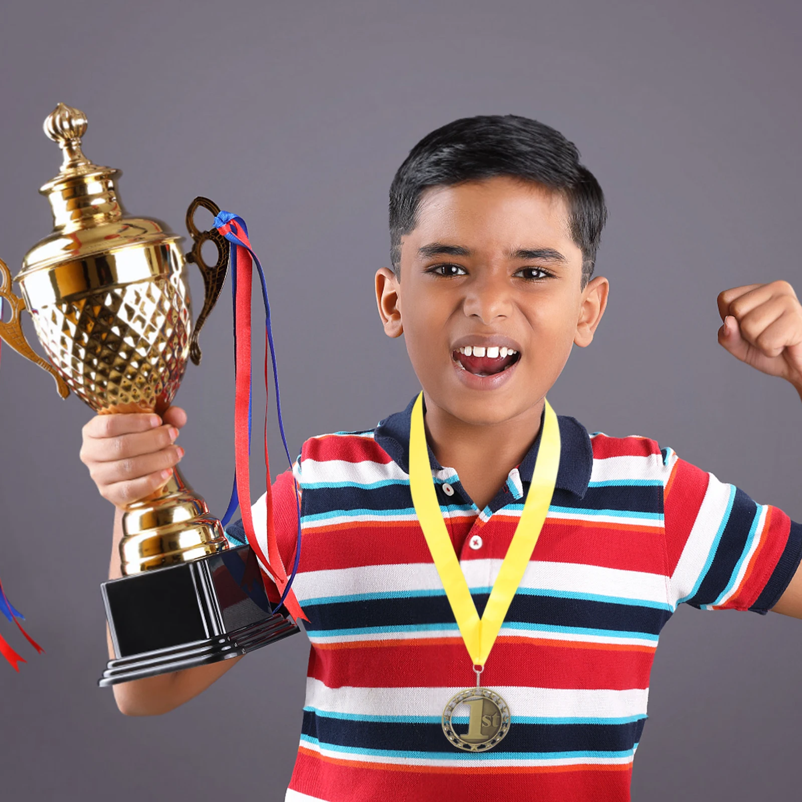 

3Pcs Sports Medals Durable Alloy Award Medals for Football Soccer Marathon Competition Rewards Reward Prize Soccer Awards