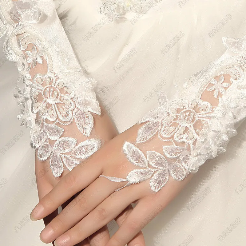 In Stock Appliques Beading Wedding Glove Gants Mariage Woman Lace White Fingerless New Bride Gloves 2019