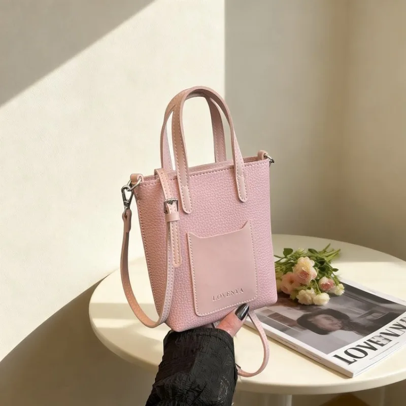 Minimalist Fashionable Vintage Diaper Bag For Women Elegant Designer Leather Large Capacity Luxury Stylish Bag