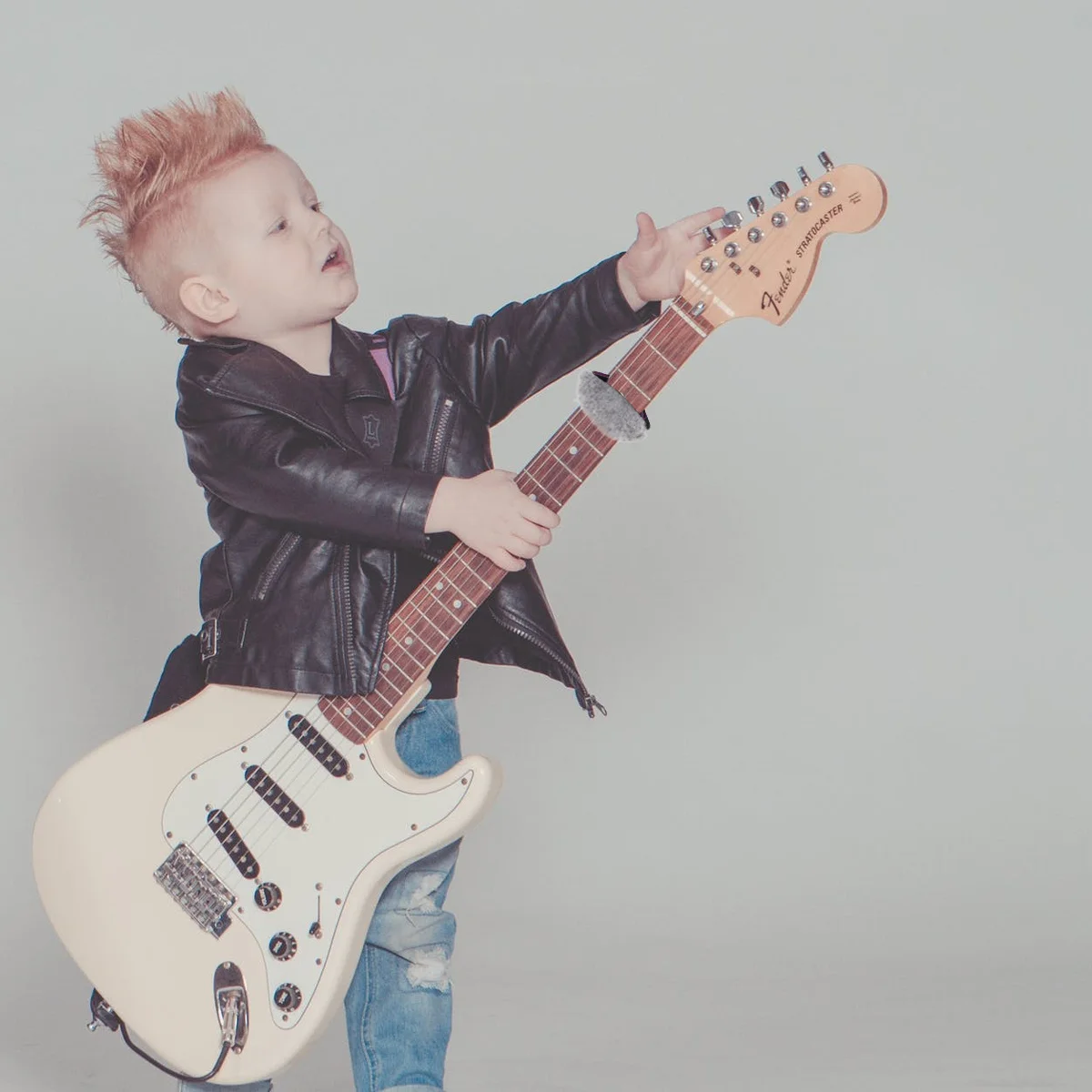 

1pcs Electric Bass Muting Belt Soft Cotton Guitar String Stopper Outdoor Use Musician Gift Purple Instrument Accessory