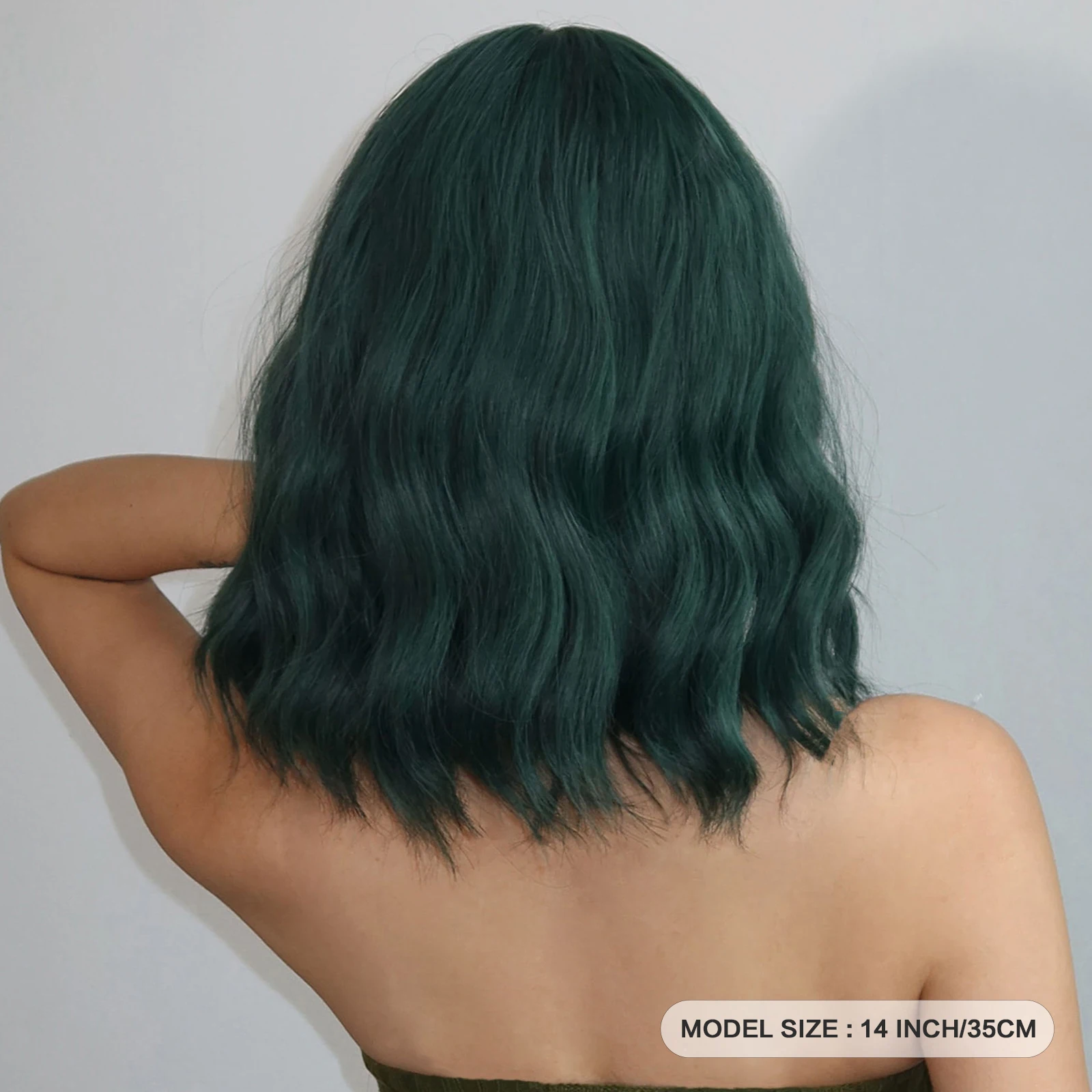 Blackish Groene Synthetische Pruiken Korte Golvende Bob Pruik Voor Vrouwen Met Pony Kleurrijke Cosplay Dagelijkse Party Hair Pruik Hittebestendige Vezel