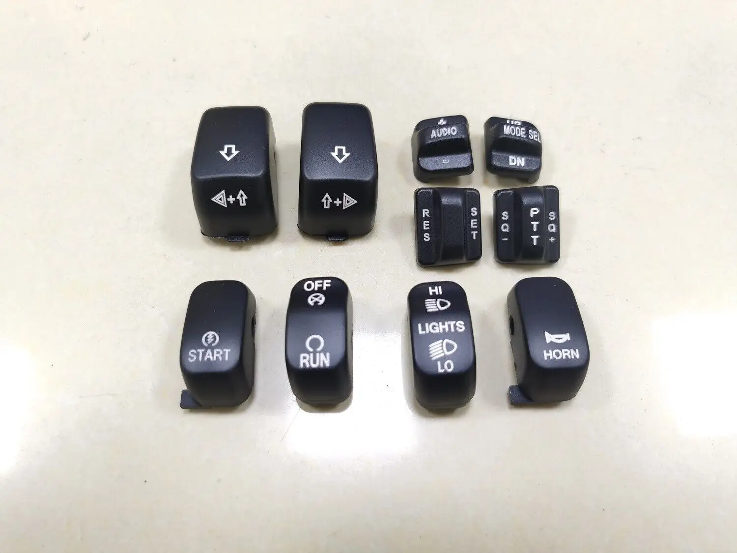 10Pcs Radio Cruise Control Switch Housing Caps For Harley Black Heritage Springer Touring Electra Street Road Glide King Dyna