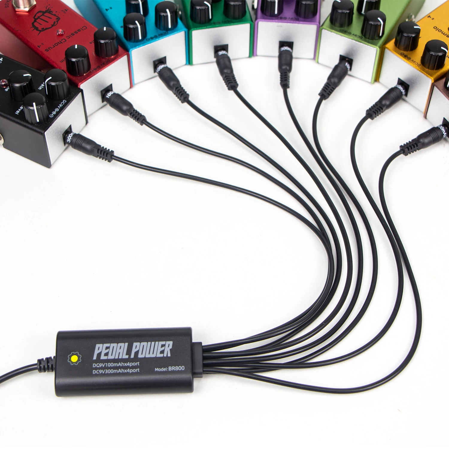 Guitar Pedal Power Supply Portable Pedal Power Supply with 8 Isolated DC Outputs for  9V Effect Pedal Board with USB Input