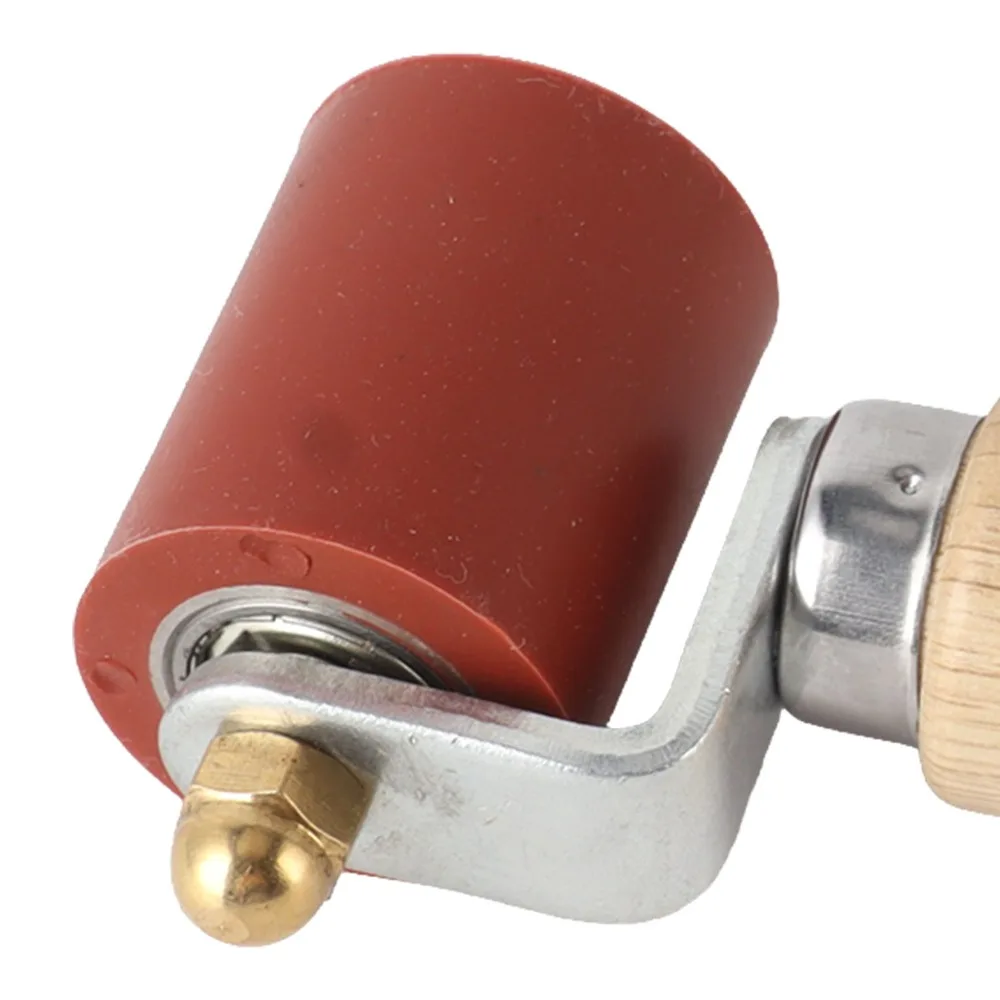 

40mm Heavy Duty Silicone Seam Roller Ergonomic Grip Wooden Handle Welding Handheld Roller For PVC/TPO/EPDM Membranes