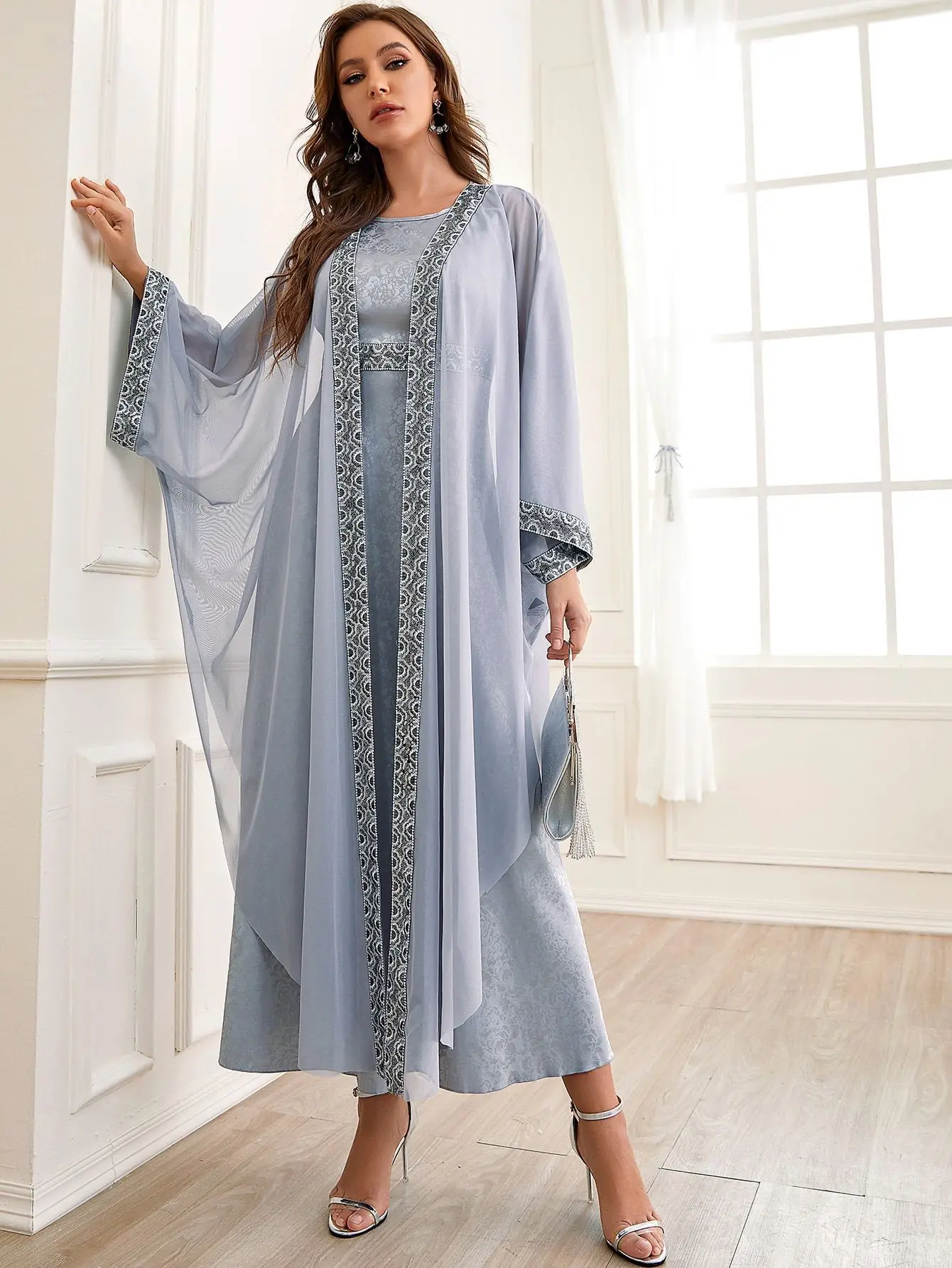 Nova chegada oem vestidos modestos o-pescoço manga longa mulheres muçulmanas terno bordado dubai abaya vestido de oração muçulmano 2 peça conjunto