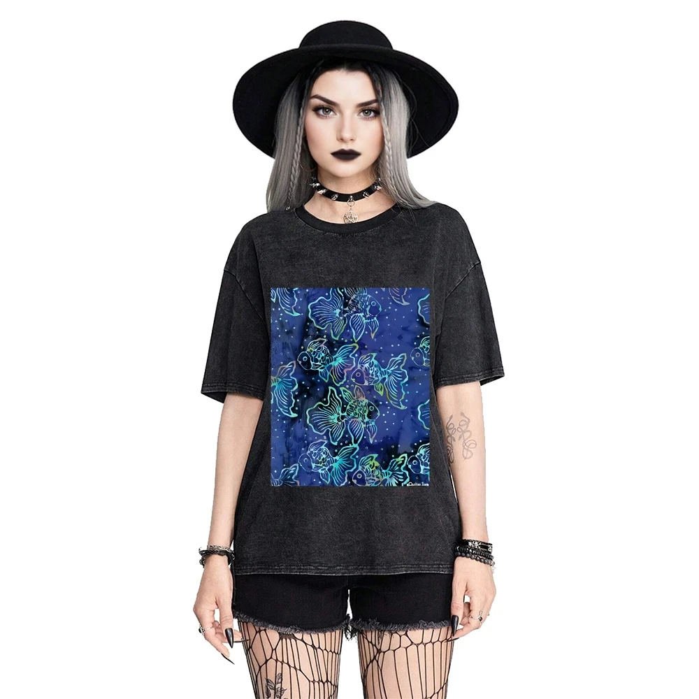 

Женская черная футболка с рисунком, синяя футболка с рисунком золотой рыбки, свободная уличная одежда, повседневная модная винтажная футболка с рисунком