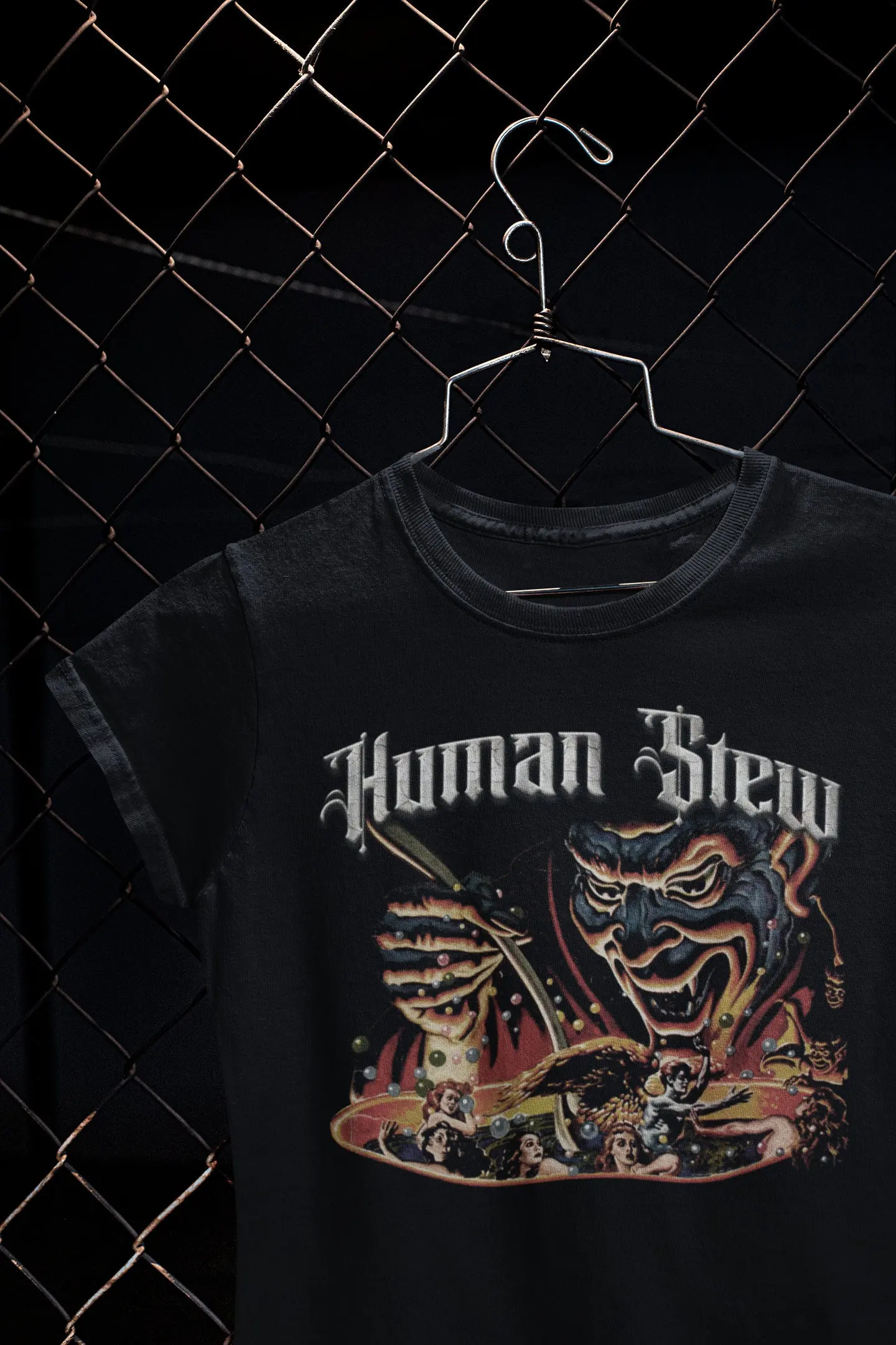 Human Stew Retro T Shirt Horror Movie Fan Halloween Devil 60s Shir