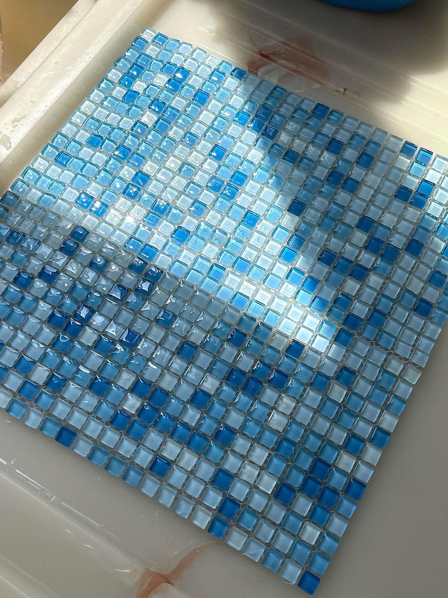 tapete-de-gelo-para-hamster-urso-de-seda-dourada-tapete-mosaico-refrescante-de-verao-placa-de-resfriamento-decoracao-paisagistica-duravel-e-resistente-a-mordidas
