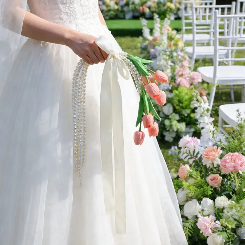 Pearl Chain Waterfall Style Tulip Bridal Bouquet Reusable Multifunctional Usage Decorative Wedding Flowers Comfortable Handle