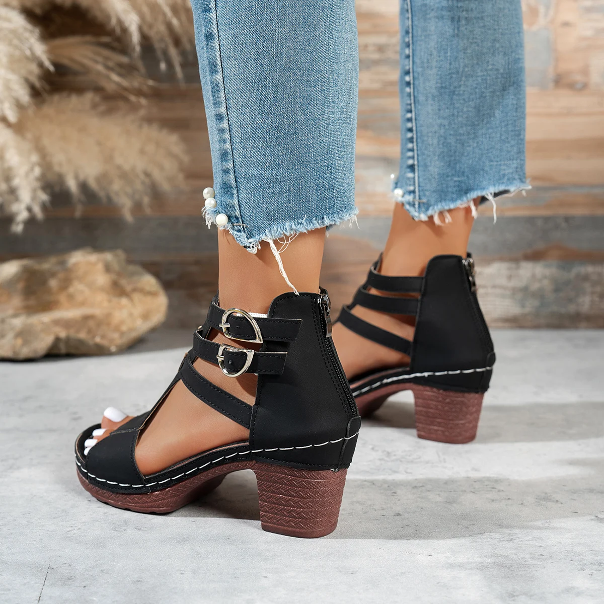 Summer Fashion Women Chunky High-Heeled Pumps Black White Sandals Casual Rome Gladiator Fish Mouth Sandals for Women image 6