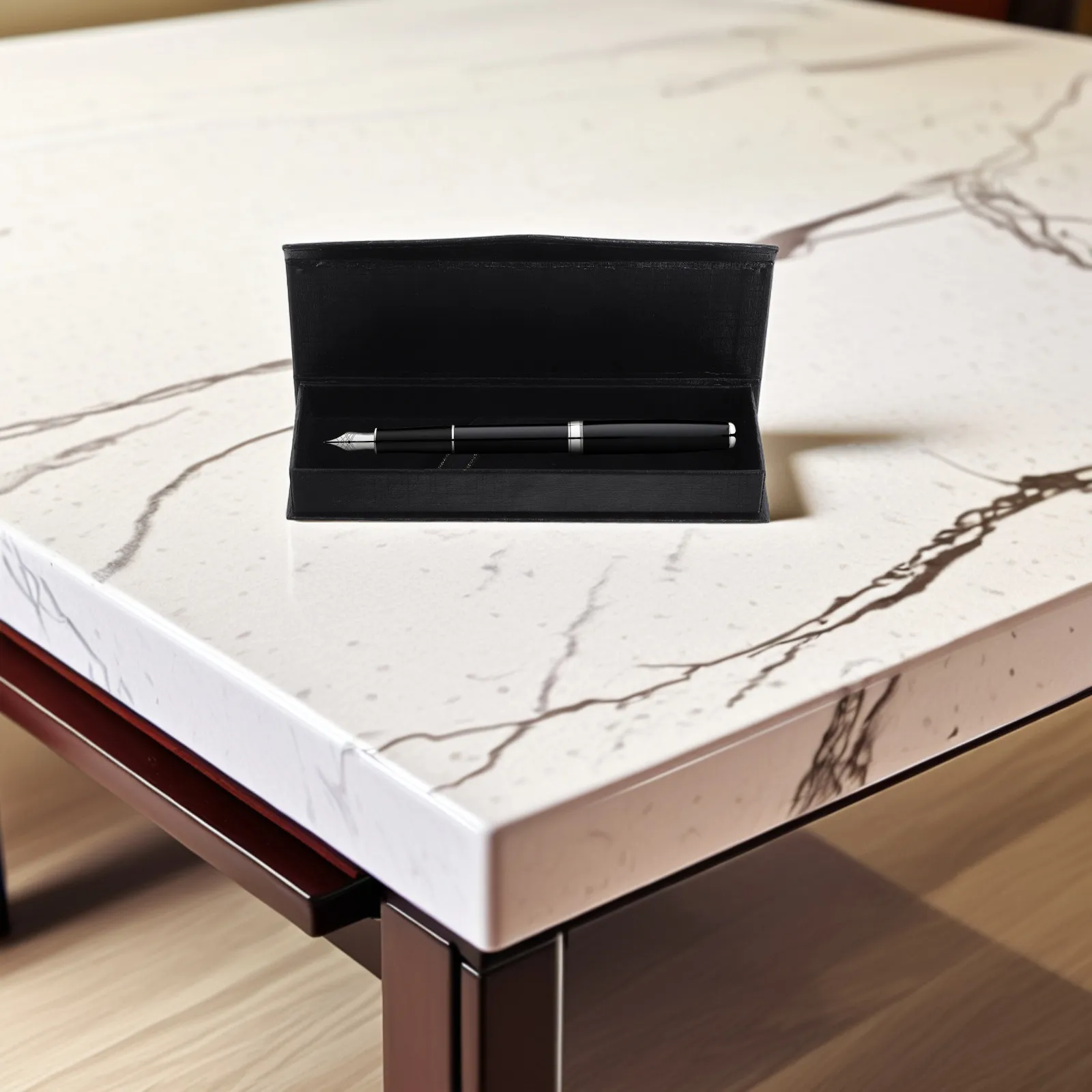 

Набор из 6 предметов: элегантный подарочный набор столовых приборов (вилка, ложка, палочки для еды) в портативном футляре для хранения, для школы, путешествий, дома, офиса, а также для хранения карандашей