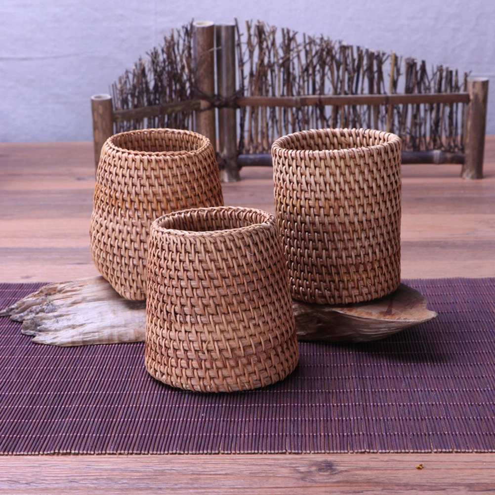 

Rattan Woven Container Handmade Chic Storage Basket Multi-Purpose Pen Holder For Home Office Gift Use Tea Set Canister