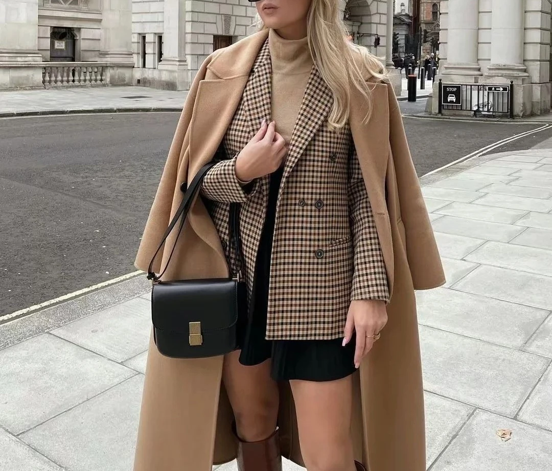 

Новое осеннее женское двубортное пальто в клетку, уникальный пиджак, топ 2025 г.
