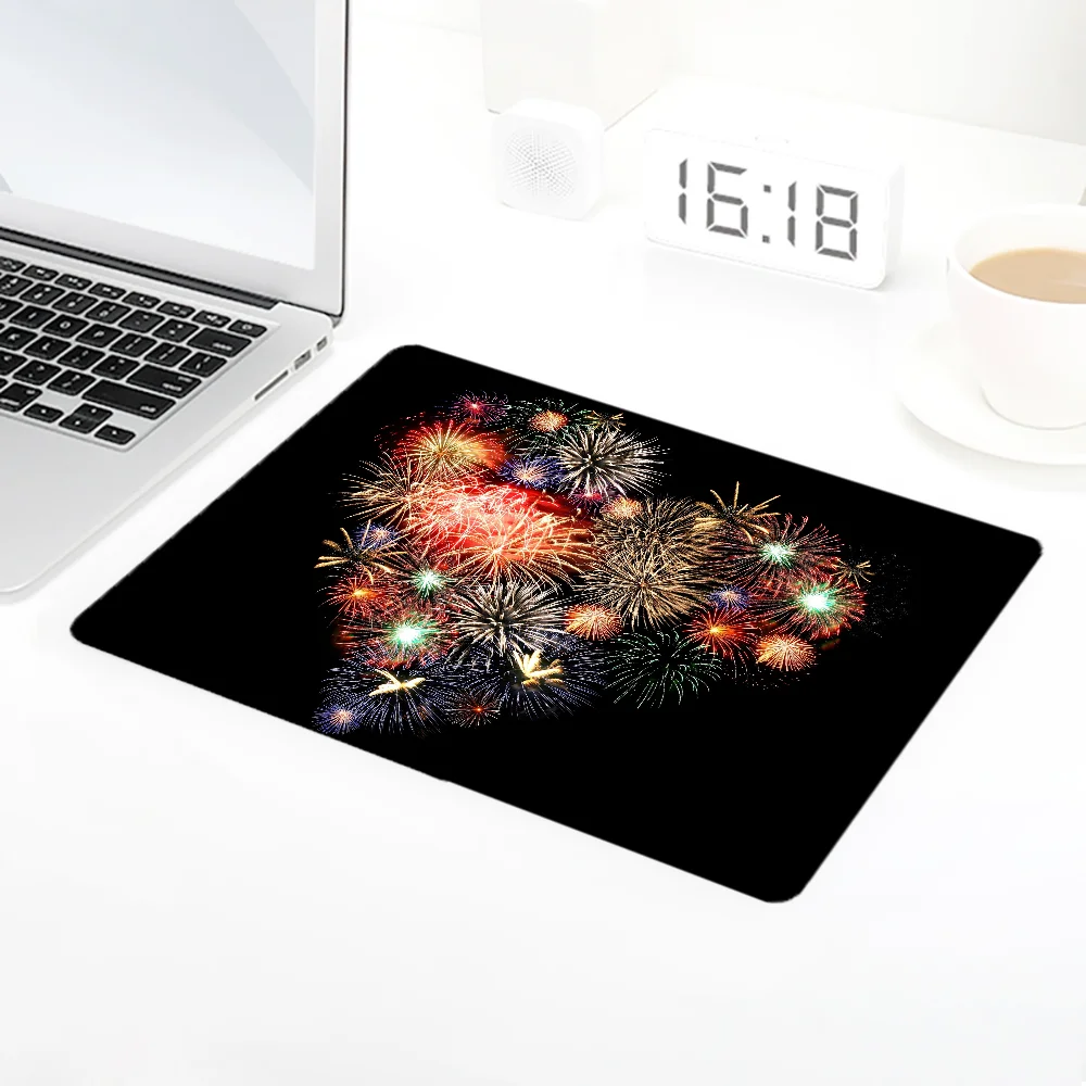 Gaming Mouse Pad Gamer Fire Work New Small Fashion Deskmat Mausepad Rubber Mat Pc Accessories Mousepad Mats Keyboard Cabinet