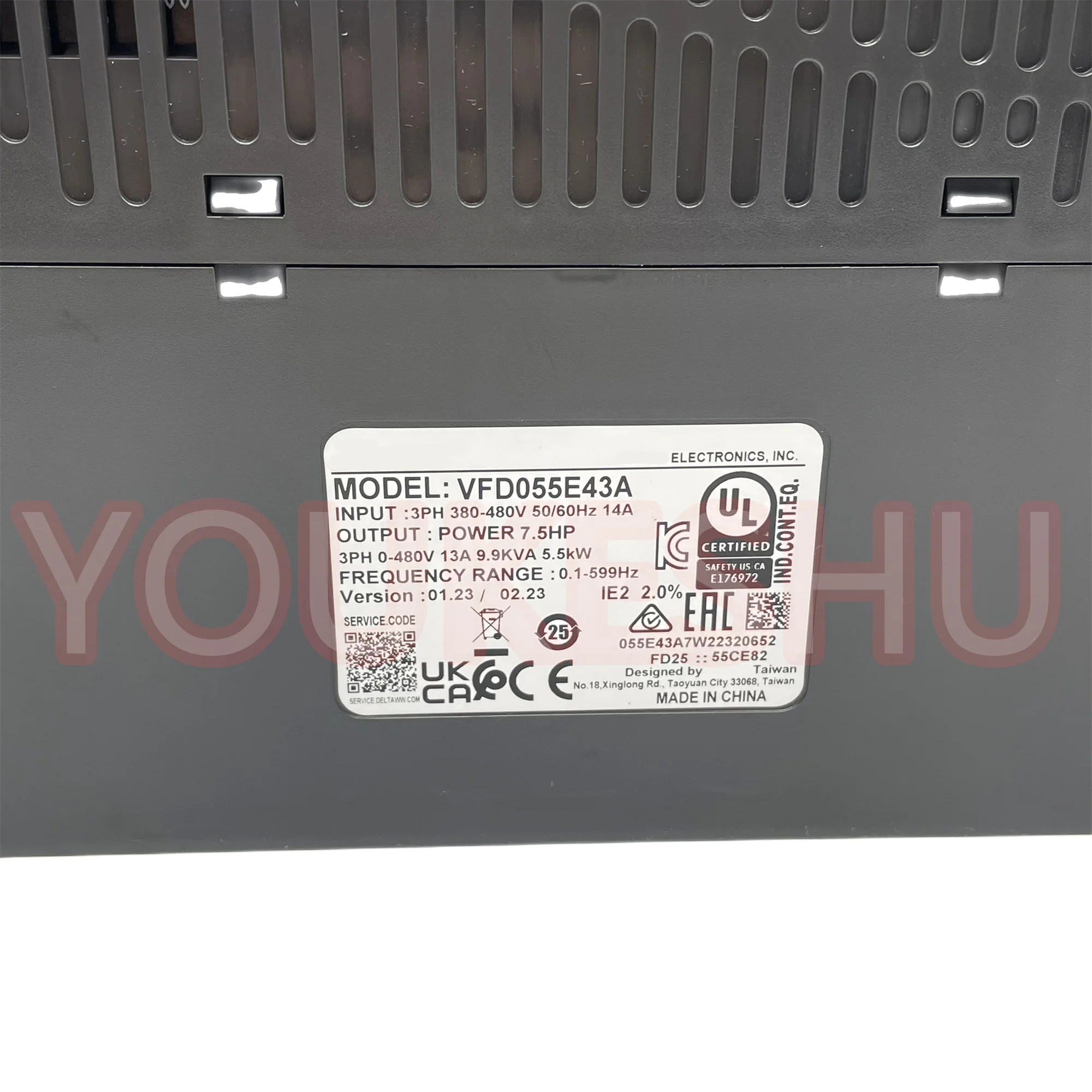 Nouvel entraînement original de moteur à courant alternatif d'inverseur VFD-E de VFD055E43A 380V 5.5Kw 7.5HP 13A 600HZ