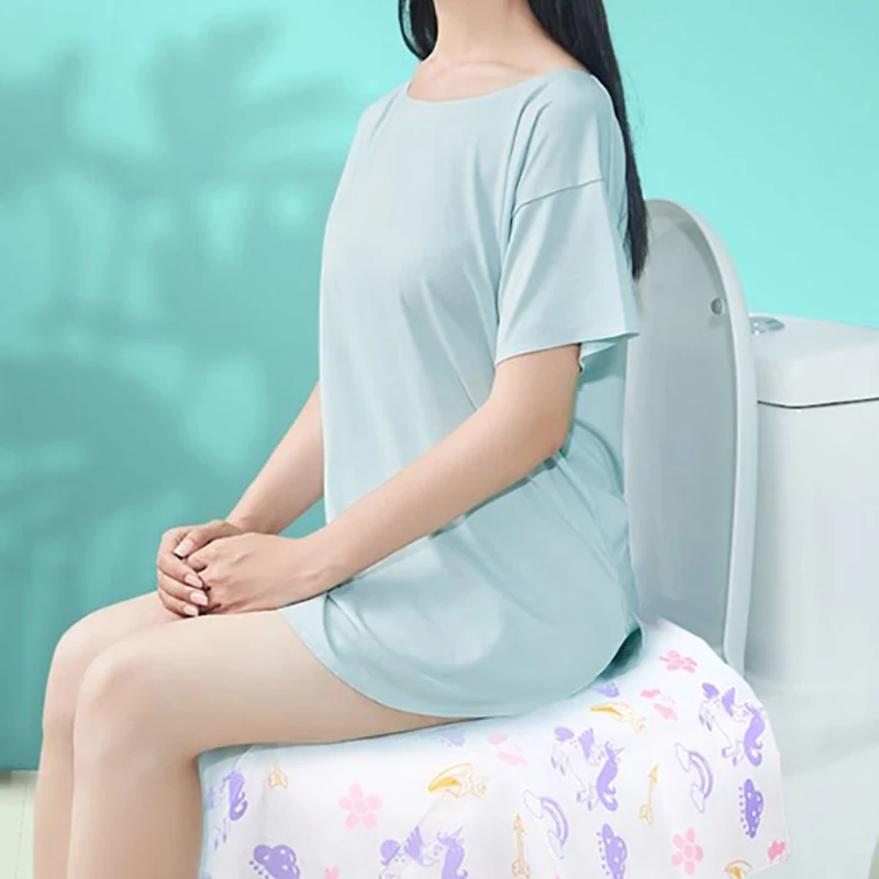 Funda desechable para asiento de inodoro, accesorio de papel impermeable, Soluble en agua, ideal para viaje, Camping, Hotel y baño, 1 unidad