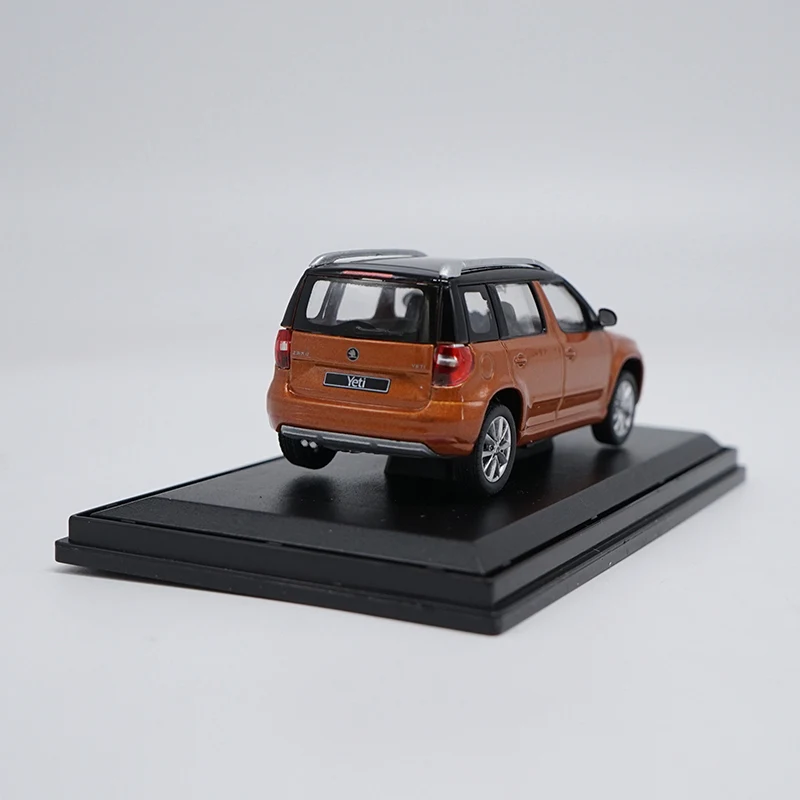 1:43 Skoda Yeti SUV Alloy Car Diecasts & Toy Vehicles Model samochodu Miniaturowy model samochodu w skali dla dzieci