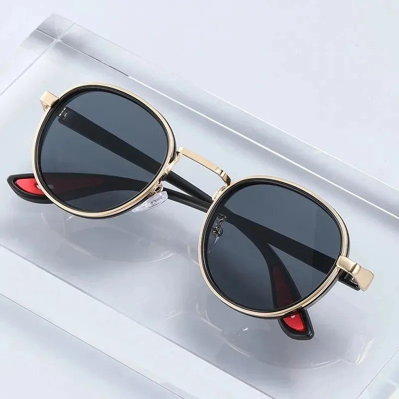 

New Luxury Round Metal Frame Sunglasses Women Fashion Punk Eyewear Unisex Casual Travel Sun Glasses UV400 Anti-Blue Light Y2k