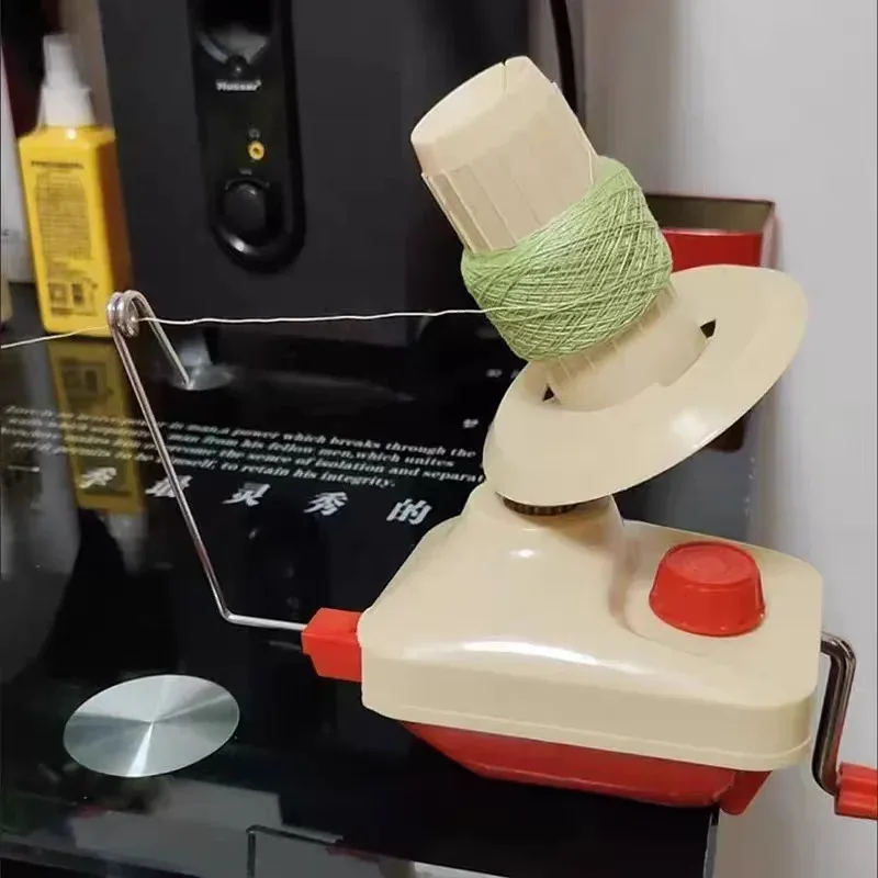 Manual Yarn Winder for Knitting – Compact Hand-Cranked Skein Winder with Split-and-Combine Function, Home Use Thread Organizer