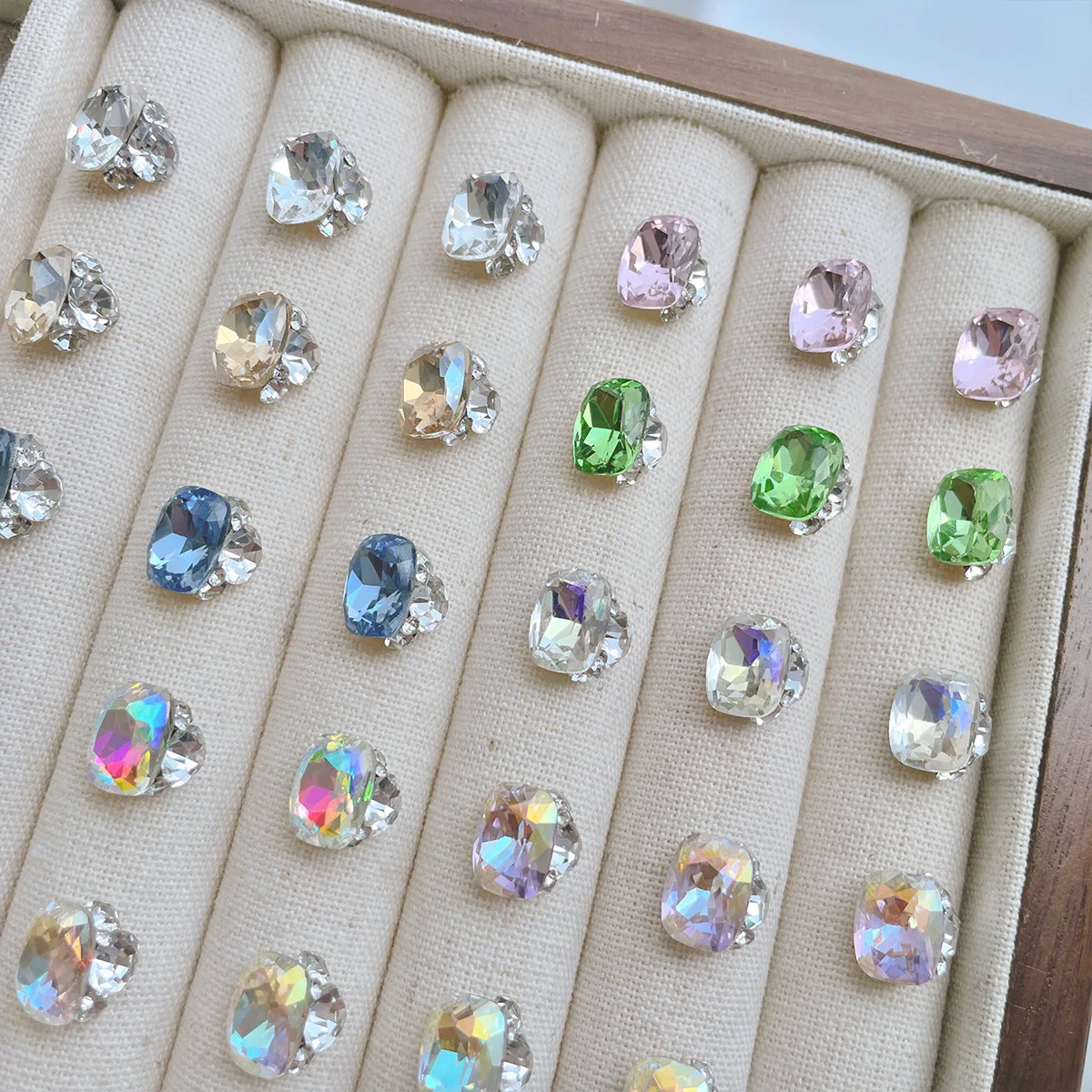 Oreiller empilé translucide scintillant K9, 10 pièces, poils rectangulaires, diamants, cristal, strass pour ongles, décorations de bijoux, breloques de manucure