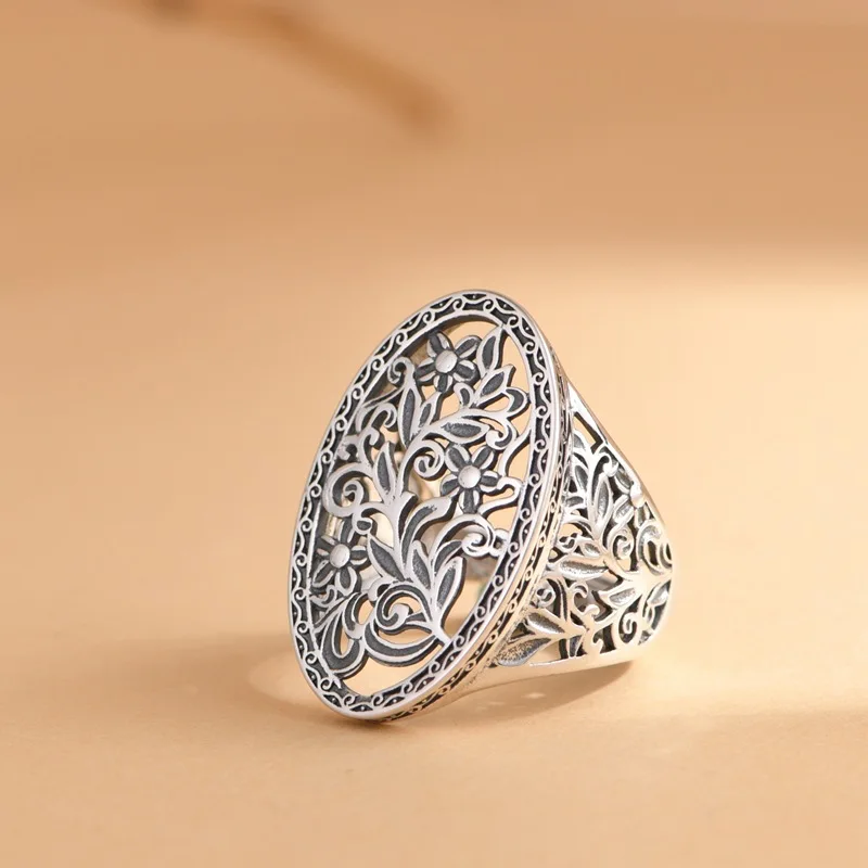 

Ethnic Thai Silver Flower Ring for Women 18X28MM 925 Silver Exaggerated Hollow Big Oval Button Ring Vintage Leaf Grass Wide Ring