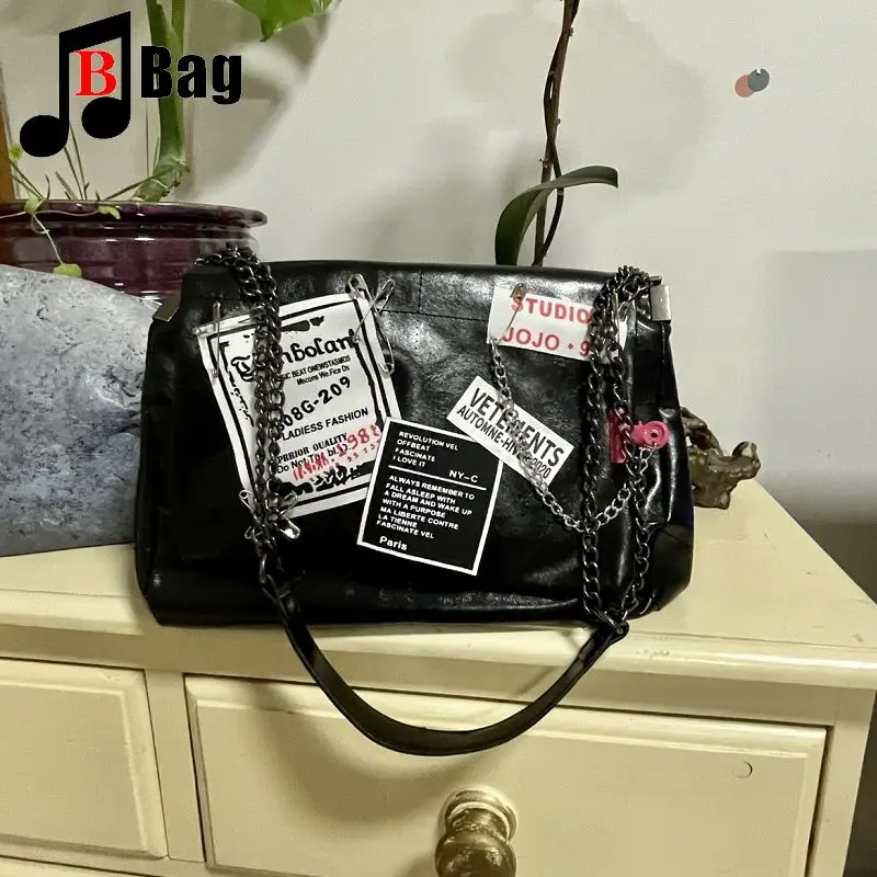 Gothic HARajuku oil wax leather locomotive sense chain sweet cool women's handbag punk everything large capacity shoulder bag