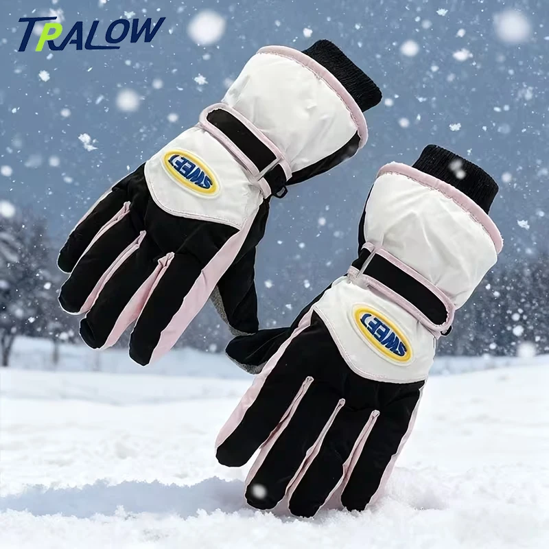 

TRALOW Winter Skiing Gloves for Men Warm Thick for Outdoor Sports Not Afraid of Rain and Snow Easy to Clean High-Quality Skiing