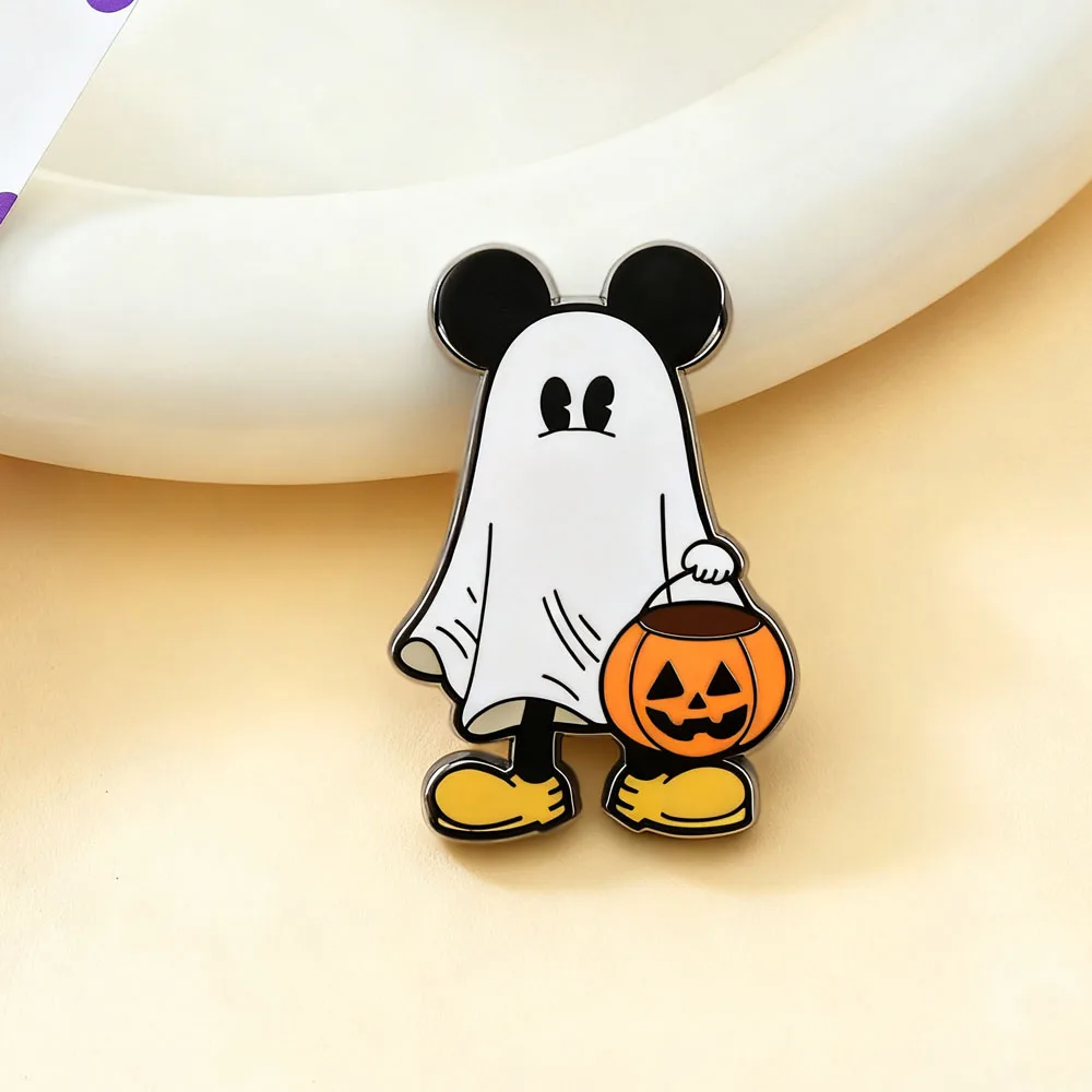 Ghost Mouse with Jack-o'-Lantern Cartoon Brooch Halloween Decorations Cute Pin Cartoon Anime Character Badge Accessories