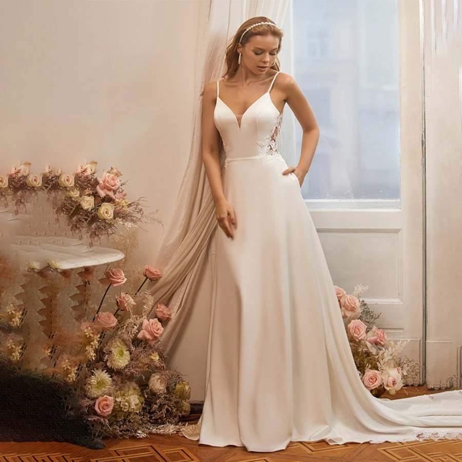 

Customized Sweetheart Spaghetti Straps Sleeveless Wedding Dress A-Line Side Pocket Backless Zipper Bridal Gowns