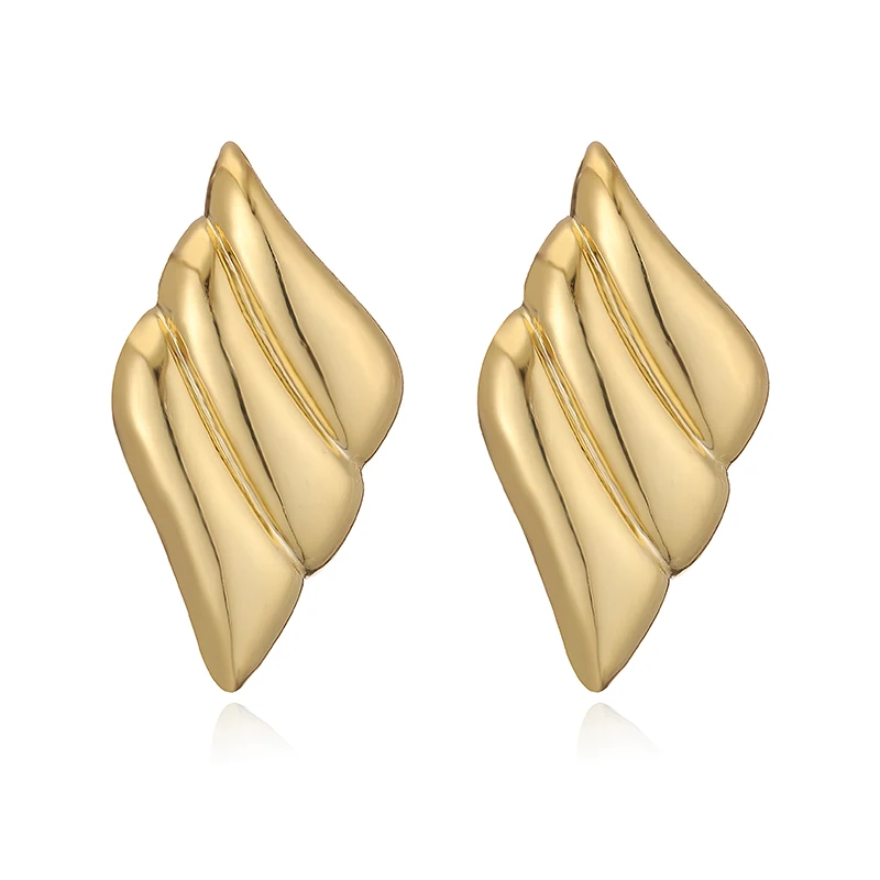HECHENG, Pleated Wave Glossy Glossy Earrings Unisex Retro Simple Fashion Versatile Women\'s Earrings 1 Pair